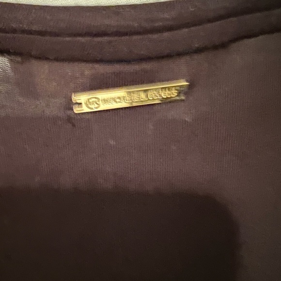 Michael Kors long-sleeved shirt. - Picture 4 of 4